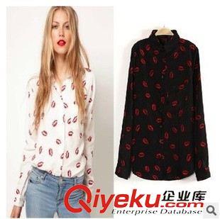 8月15日 歐美百搭 娃娃領(lǐng)紅唇印花長(zhǎng)袖襯衫襯衣打底衫女圖片|8月15日 歐美百搭 娃娃領(lǐng)紅唇印花長(zhǎng)袖襯衫襯衣打底衫女產(chǎn)品圖片由深圳市龍崗區(qū)赫爾本服裝廠公司生產(chǎn)提供-